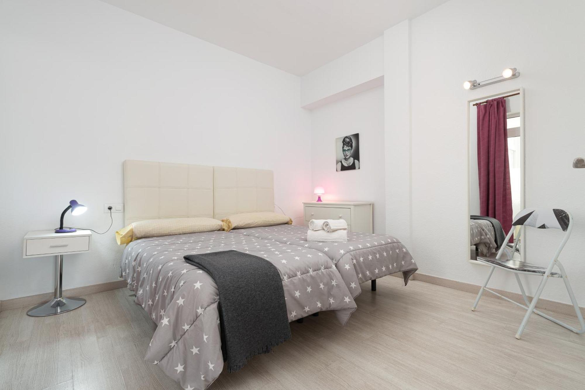 Apartment Xara Torres, At The Beach Of Alcudia Port de Alcudia  Zewnętrze zdjęcie