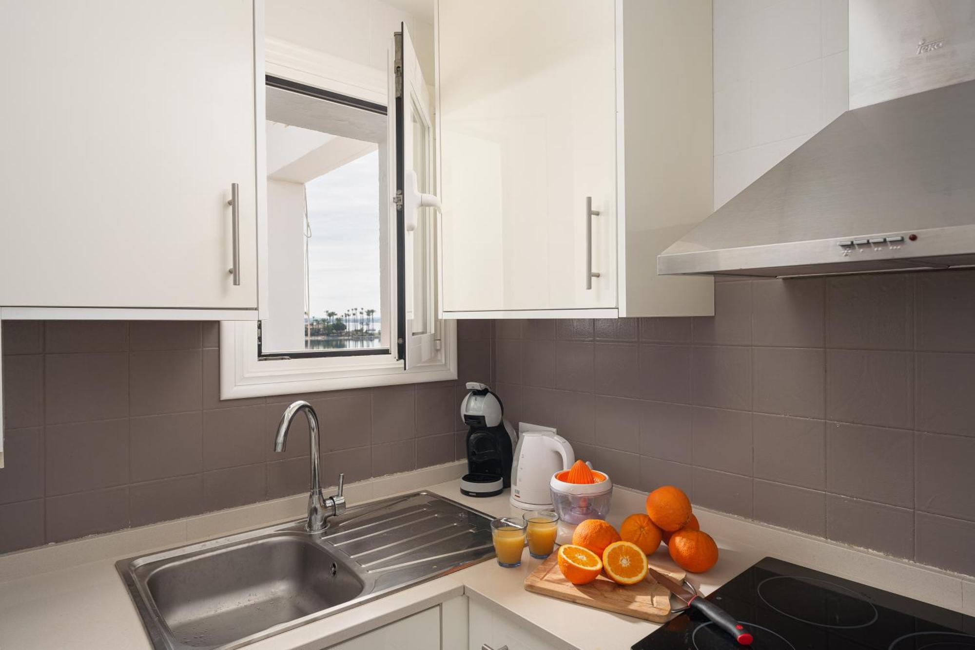 Apartment Xara Torres, At The Beach Of Alcudia Port de Alcudia  Zewnętrze zdjęcie